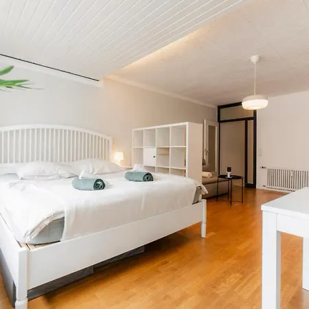 Апартаменты Ferienapartment In 1a Lage *